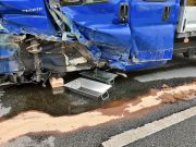 Verkehrsunfall mit auslaufendem Treibstoff